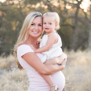 Meet your Posher, Adrienne